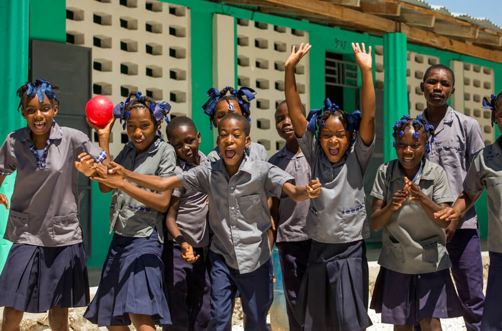 Students run and cheer